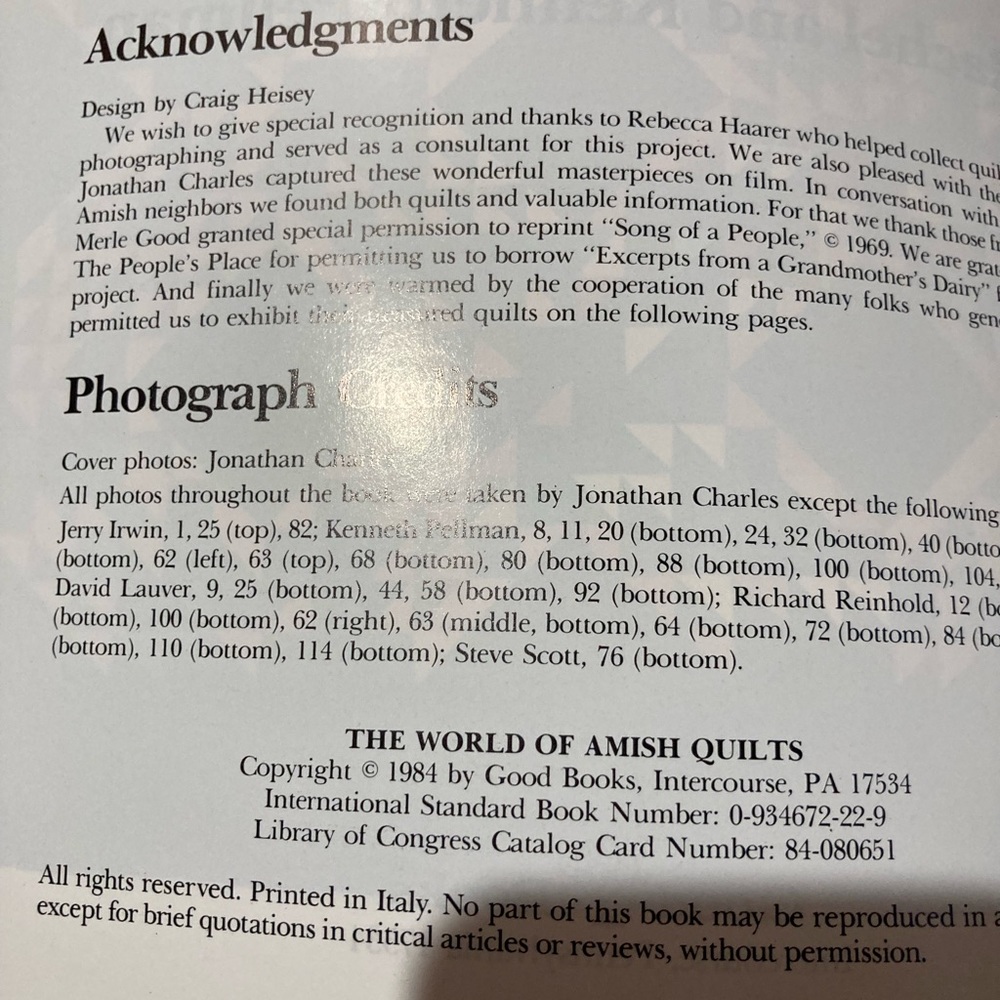 2 Quilting Books- the World of quilts and - Picture 9 of 9